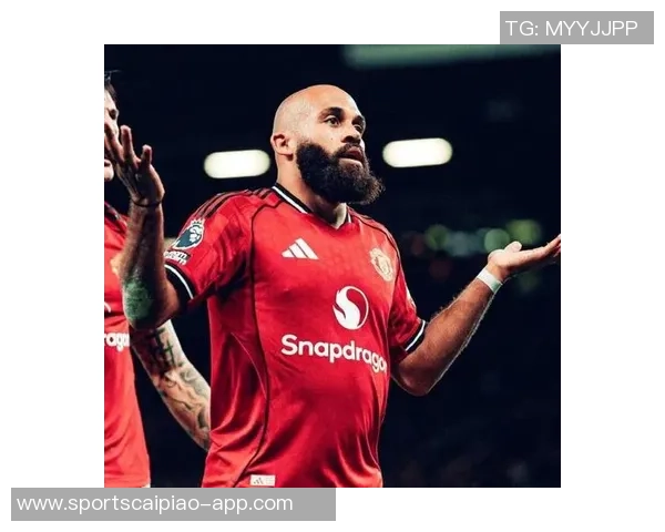 阿玛德期待姆伯莫在关键比赛中展现进球能力我与他都能胜任10号位